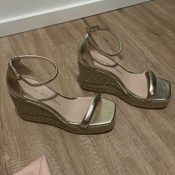 Stuart Weitzman Wedge - Picture 2 of 7